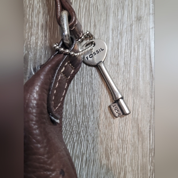 FOSSIL BROWN PEBBLED LEATHER SHOULDER BAG Vintage - Picture 2 of 8